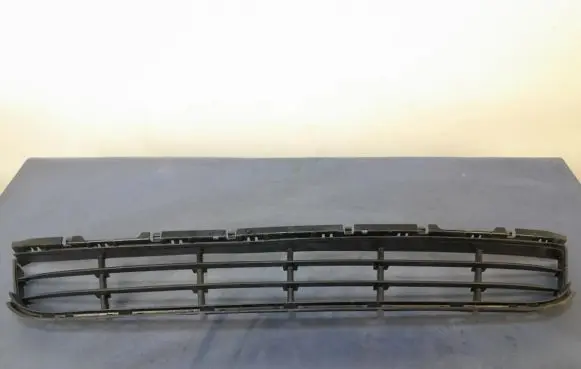BMW 5 G30 G31 Front bumper 9498597