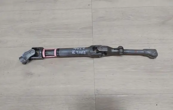 Toyota RAV 4 (XA40) Steering wheel axle