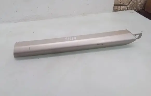 Opel Astra H Dashboard glove box trim 13116934