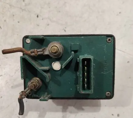 Peugeot 406 Glow plug pre-heat relay 598138
