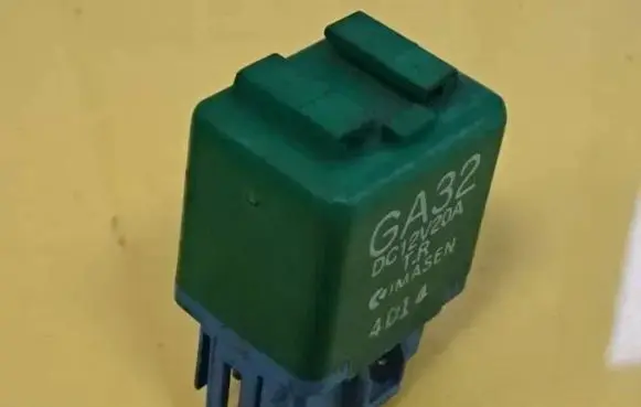 Mazda 626 Other relay GA32 DC12V20A 4D14