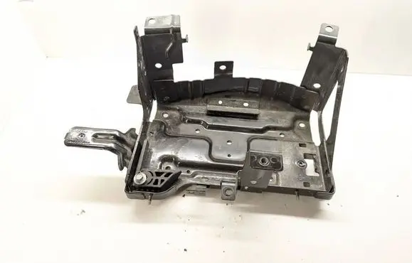 Chevrolet Tahoe Battery box tray 84534701