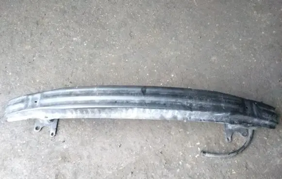 Skoda Fabia Mk1 (6Y) Front bumper cross member