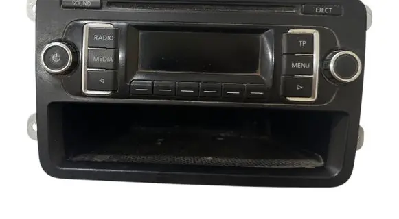 Volkswagen Caddy Radio/CD/DVD/GPS head unit 5K0035156A VWZAZ1L2133203