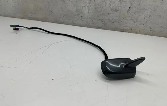 Audi Q7 4L Aerial GPS antenna 4L0035503N T34084