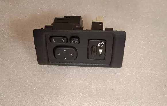 Lexus CT 200H Other switches/knobs/shifts 5544676060