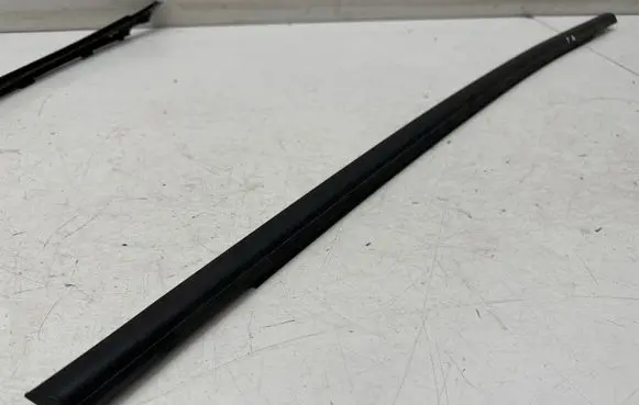 Ford Puma Rear door glass trim molding