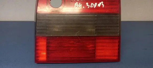 Volkswagen PASSAT B4 Tailgate rear/tail lights 3A5945108B