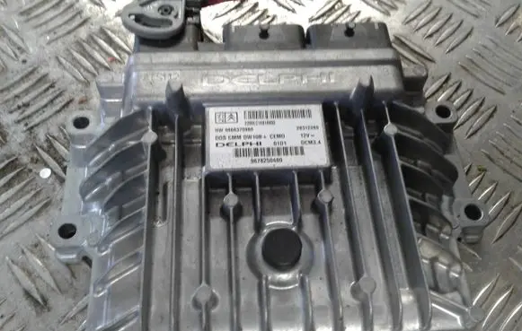 Peugeot 508 Engine control unit/module 9666375980