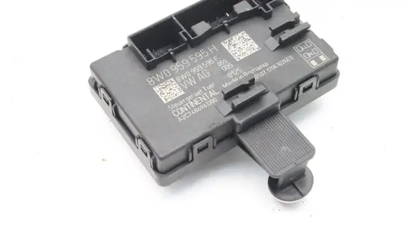 Audi A4 S4 B9 8W Door control unit/module 8W0959595H