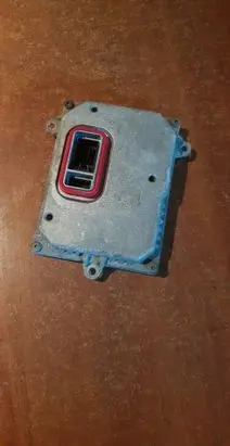 Volvo V50 Xenon control unit/module 1307329098 1035500015