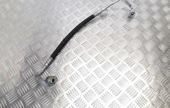 Ford Focus C-MAX Air conditioning (A/C) pipe/hose