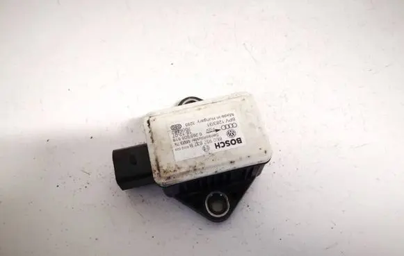 Audi A4 S4 B7 8E 8H ESP acceleration yaw rate sensor 8e0907637b