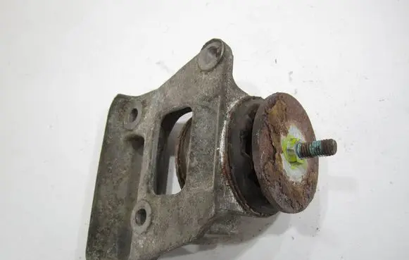 Audi A6 S6 C4 4A Rear differential mounting bracket 443599133