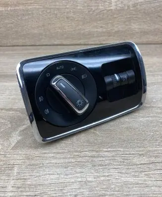Skoda Superb B6 (3T) Light switch 3T0941431B