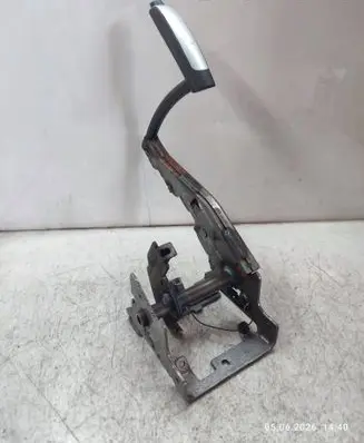 Ford Kuga II Handbrake/parking brake lever assembly AV612780BE