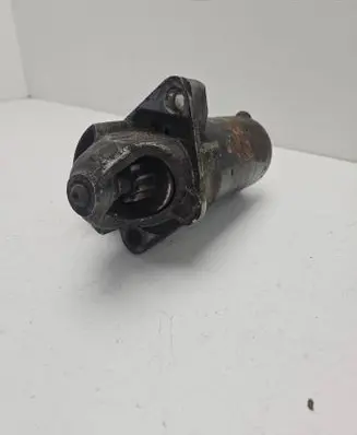 Audi A6 S6 C5 4B Starter motor