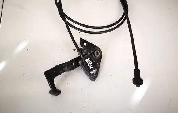 Engine bonnet (hood) release handle