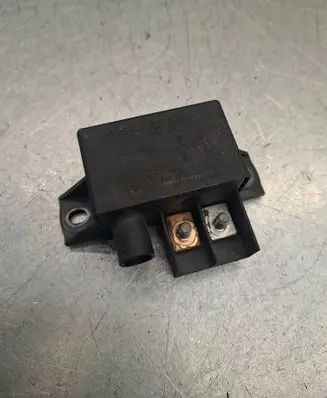 Mercedes-Benz E W211 Charging relay A0025426419 0332002167