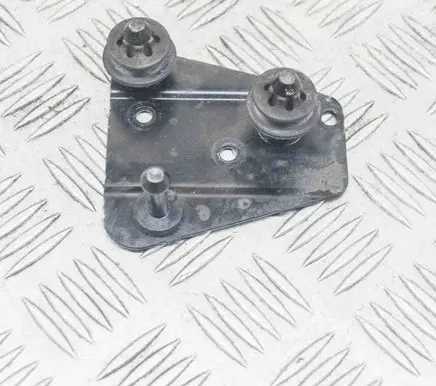 Audi Q5 SQ5 ABS pump bracket 8K0614235B
