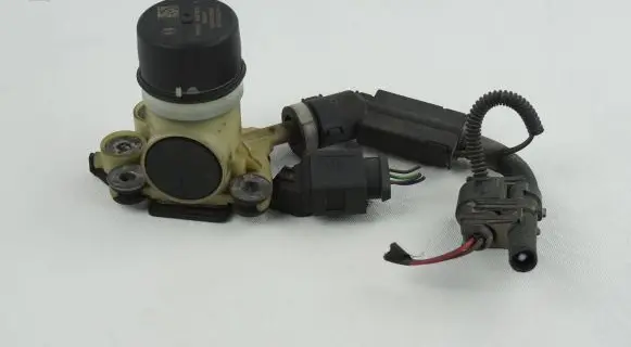 Volkswagen PASSAT B8 Adblue pump F01C070012 F01C070013