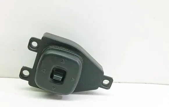 Mazda 3 I Wing mirror switch BJOE66600 03200320