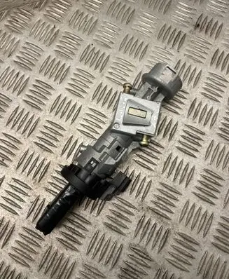 Land Rover Discovery 3 - LR3 Ignition lock 3M513F880AC