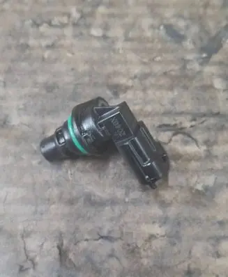 Ford Kuga II Camshaft position sensor BM5112K073AC