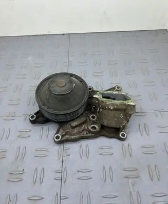BMW 5 F10 F11 Water pump 850732602 Z09784098