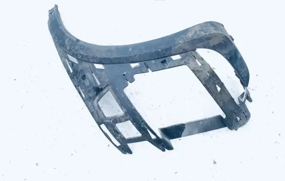 Opel Corsa C Front bumper mounting bracket 13120801