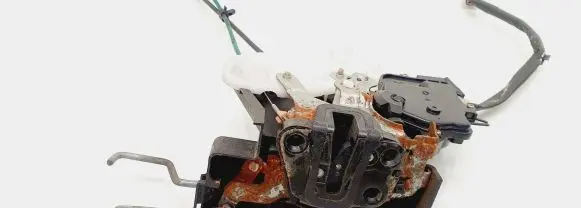 KIA Carnival Front door lock