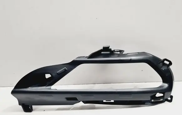 Volvo XC60 Fog light bracket 31449132