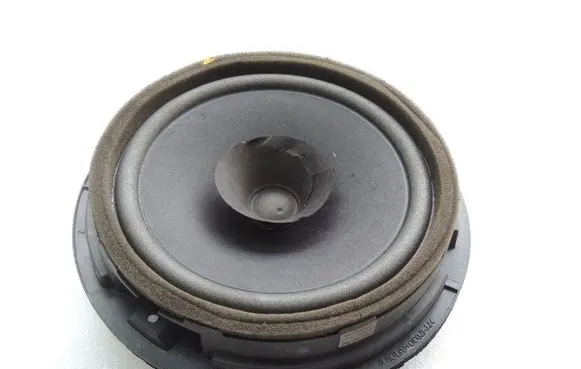 Suzuki Vitara (LY) Front door speaker 3910286R00