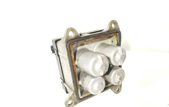 Mercedes-Benz C W203 Coolant heater A0001591904 05T278 2400201