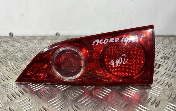 Honda Accord Tailgate rear/tail lights P3227R