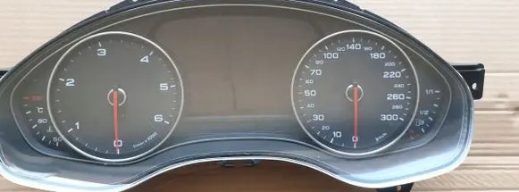 Audi A6 C7 Speedometer (instrument cluster) 4G8920932H