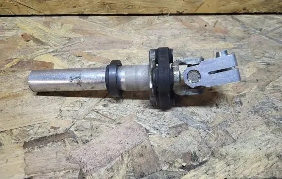 Mercedes-Benz C W204 Steering column universal joint 204462255204460191
