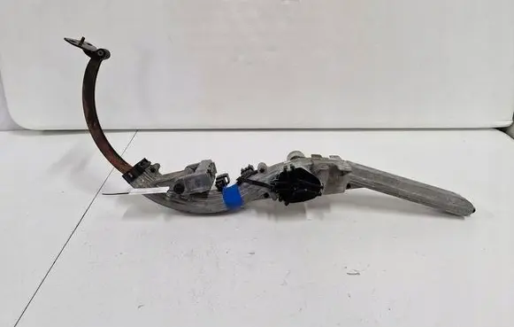 Lincoln Navigator Tailgate strut 16643234