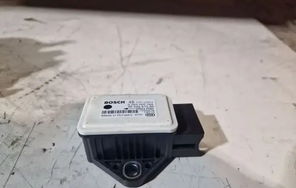 Peugeot 5008 ESP acceleration yaw rate sensor 0265005765