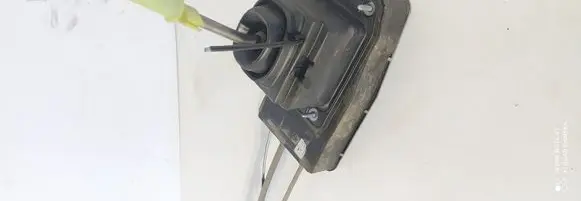 Citroen C5 Gear shifter/selector 9683949180