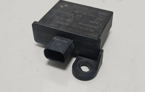BMW 1 E82 E88 Tire pressure sensor 6781846 52285578 053300101402