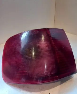 Audi A6 S6 C4 4A Rear/tail lights 138007