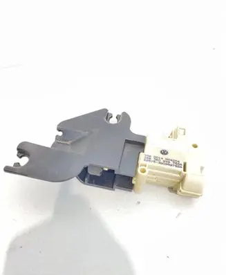 Audi A6 S6 C6 4F Glove box lock 3B0959782A