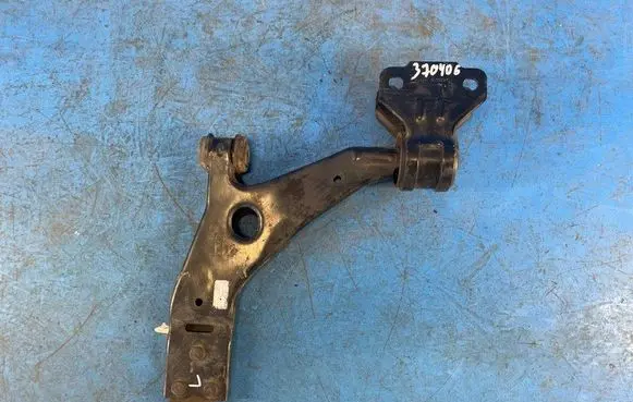 Ford Escape III Front lower control arm/wishbone CV6Z3079F