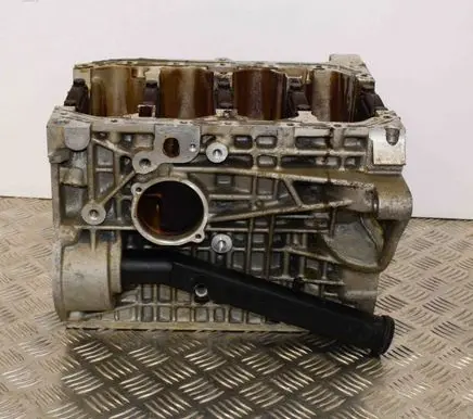 Volkswagen Golf VII Engine block 030103019AC