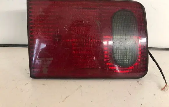 Audi A8 S8 D2 4D Tailgate rear/tail lights 4D0945093