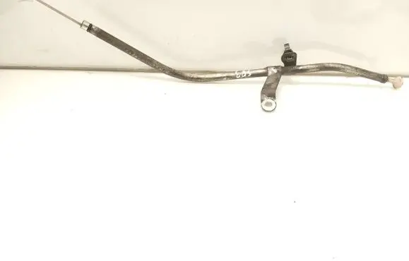 Mitsubishi Outlander Oil level dip stick 