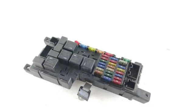 Volvo XC90 Fuse module 518785100