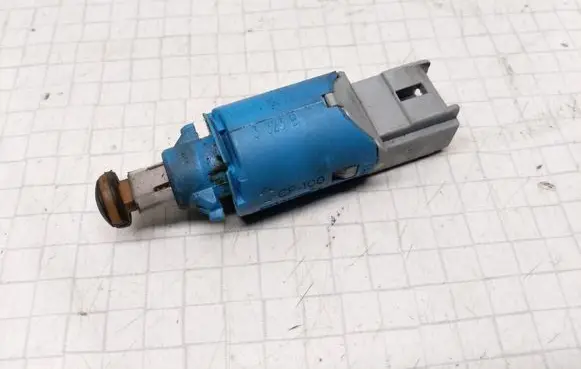 Clutch pedal sensor