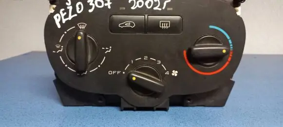 Peugeot 307 Climate control unit 147140000